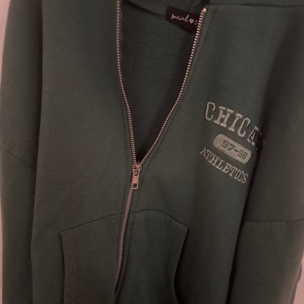 green chicago zip hoodie